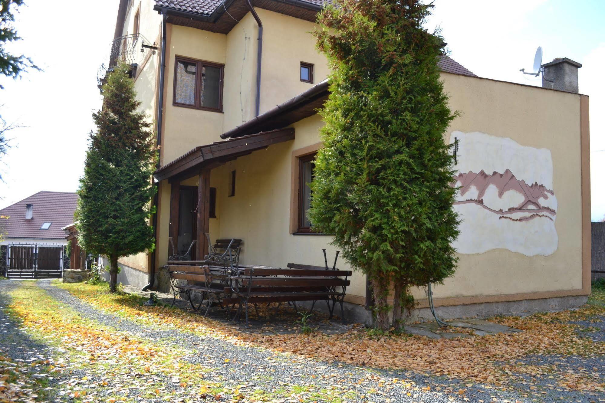Apartmany Village Velky Slavkov Exterior photo