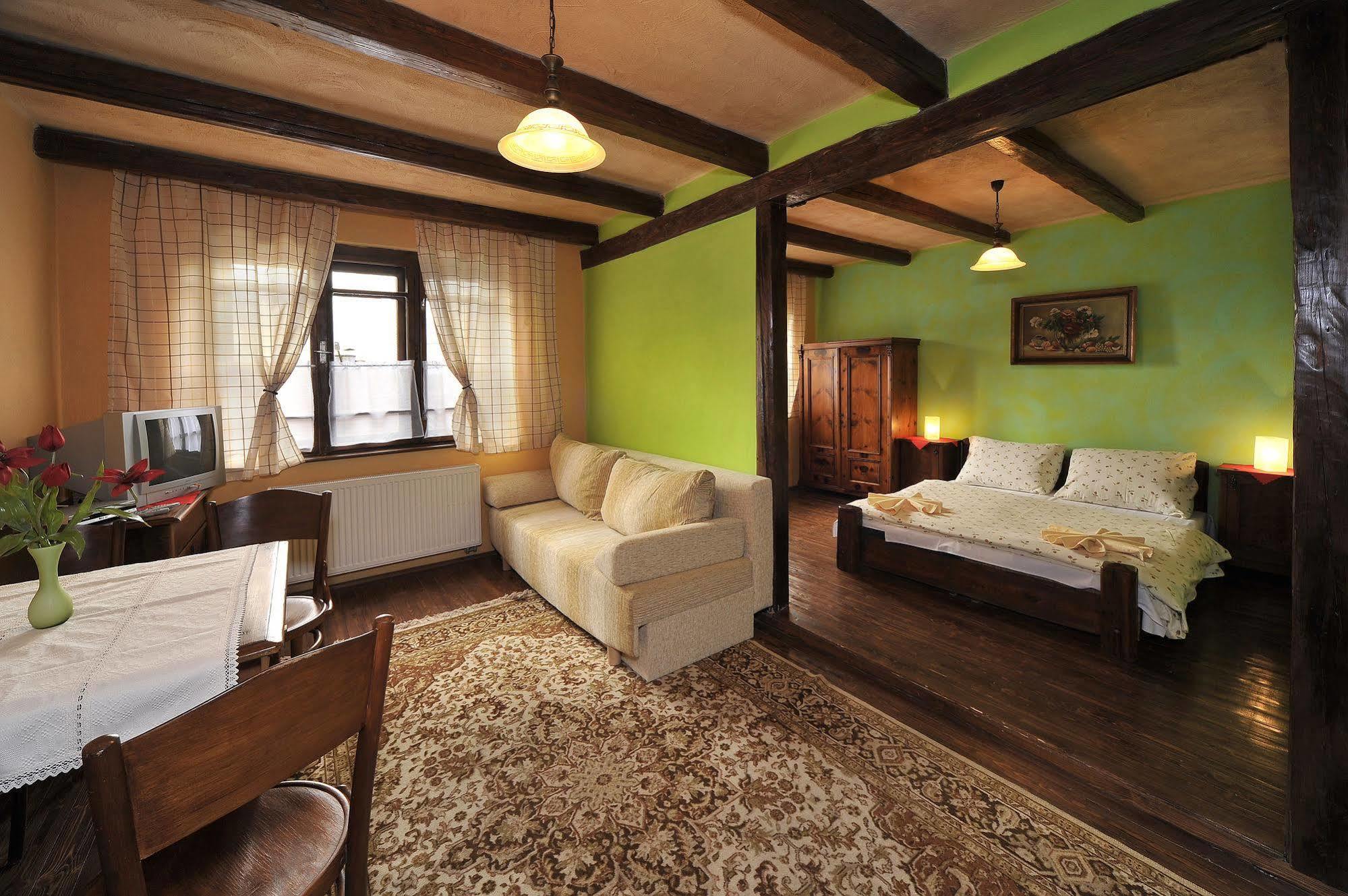 Apartmany Village Velky Slavkov Exterior photo